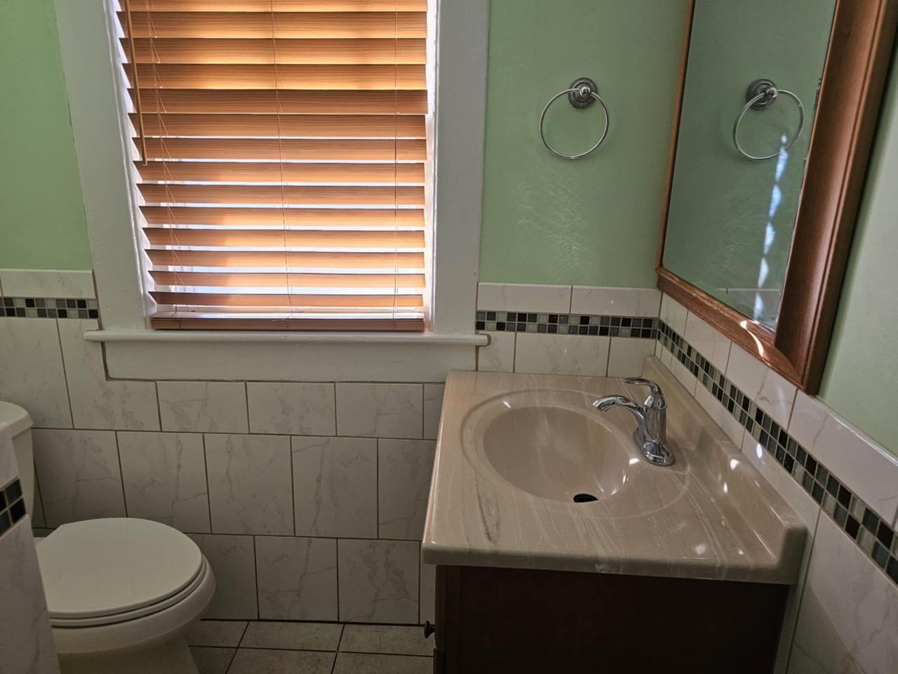 119 Forrest Ave #NA - Photo 2 of 5