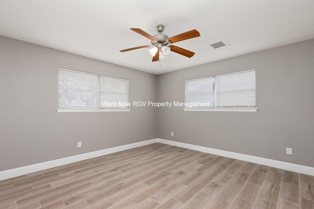 806 Walnut Ave #NA - Photo 7 of 15