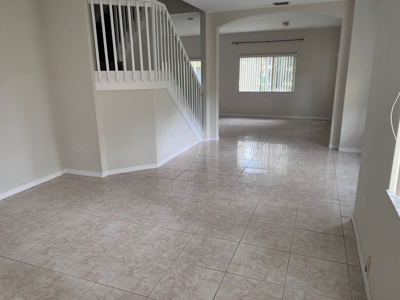 10215 Sw 18th Ct - Photo 2 of 17