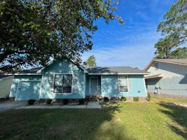 featured image of 6897 Kingsgate Dr