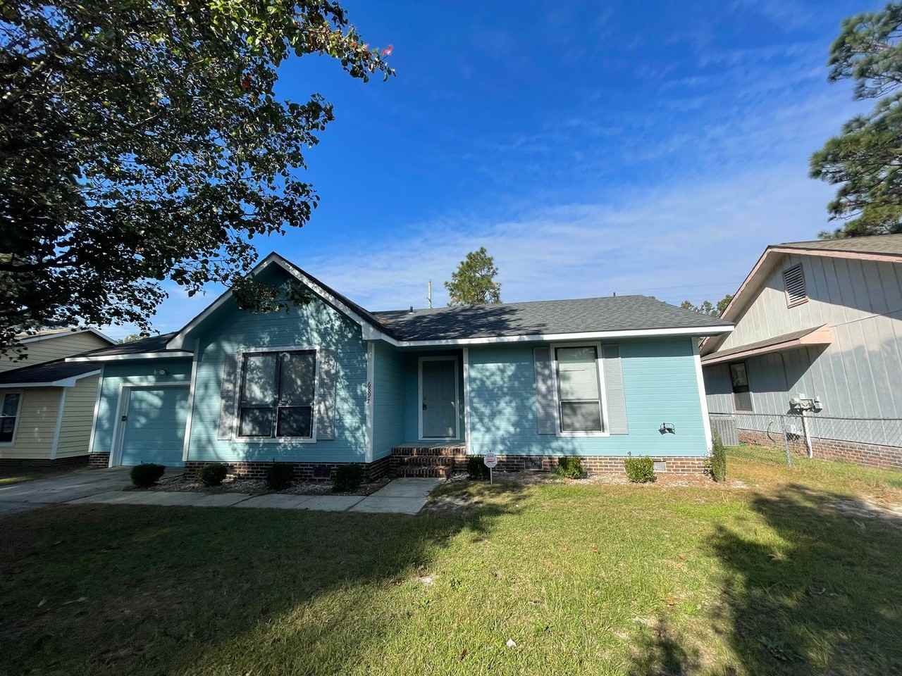 6897 Kingsgate Dr - Photo 2 of 19