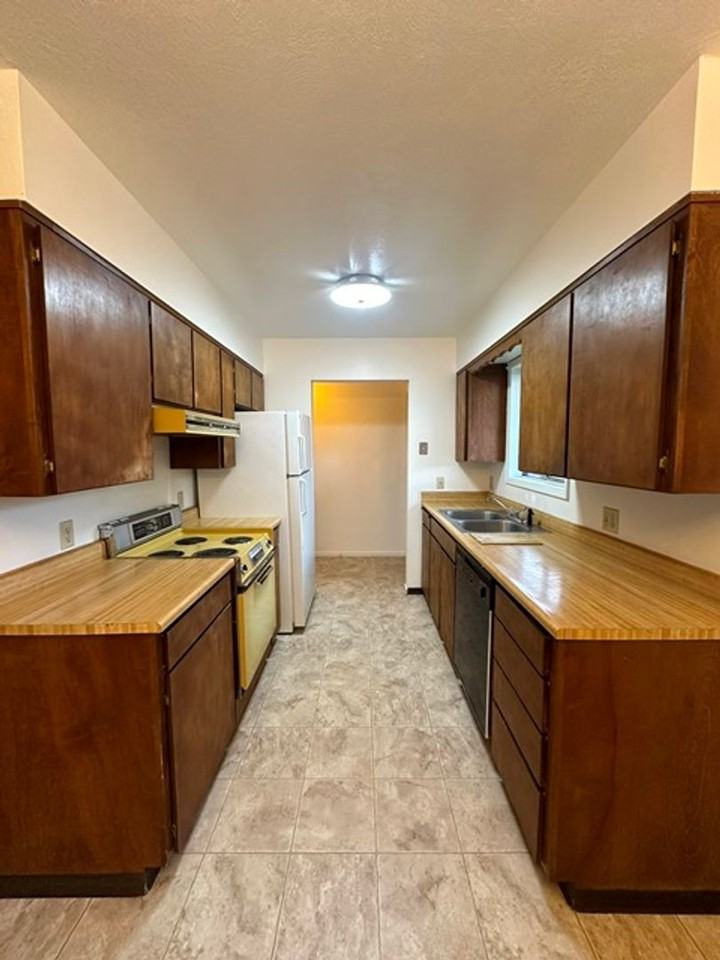 118 N Williams Ave - Photo 5 of 13