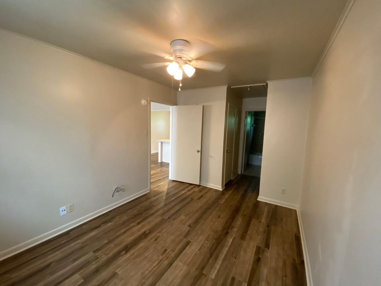 606 S Trenton St #5 - Photo 7 of 8