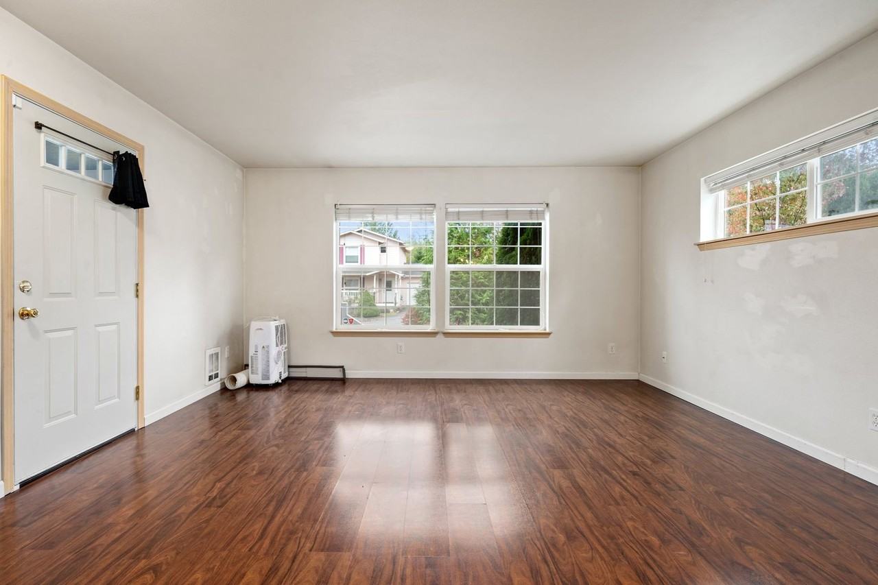 163 Ne Max William Loop - Photo 7 of 35