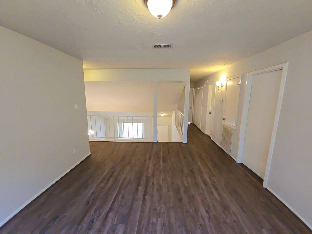 18915 Oak Bower Dr - Photo 5 of 35