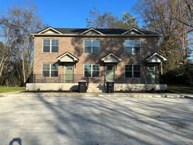 Greenwood Ave - 925 - Photo 1 of 1