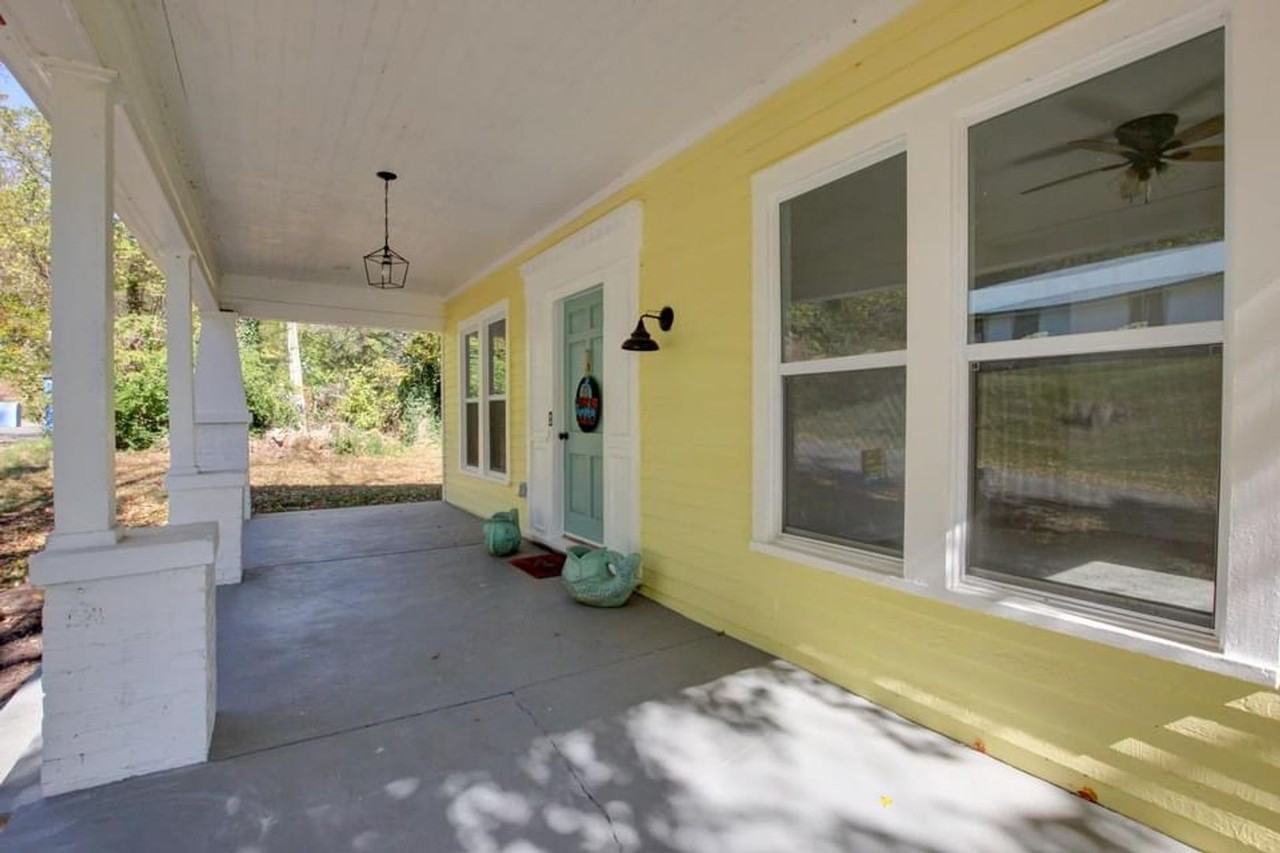 2871 Jarman Hollow Rd - Photo 3 of 18