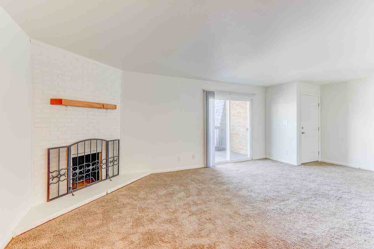 Union Square Apartments - Photo 6 of 37