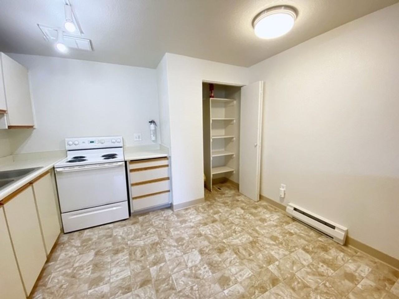 4446 Reka Dr - Photo 2 of 21