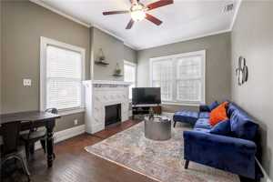 featured image of 804 W 28th 1/2 St