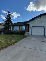 2806 Sw Salmon Ave - Photo 1 of 1