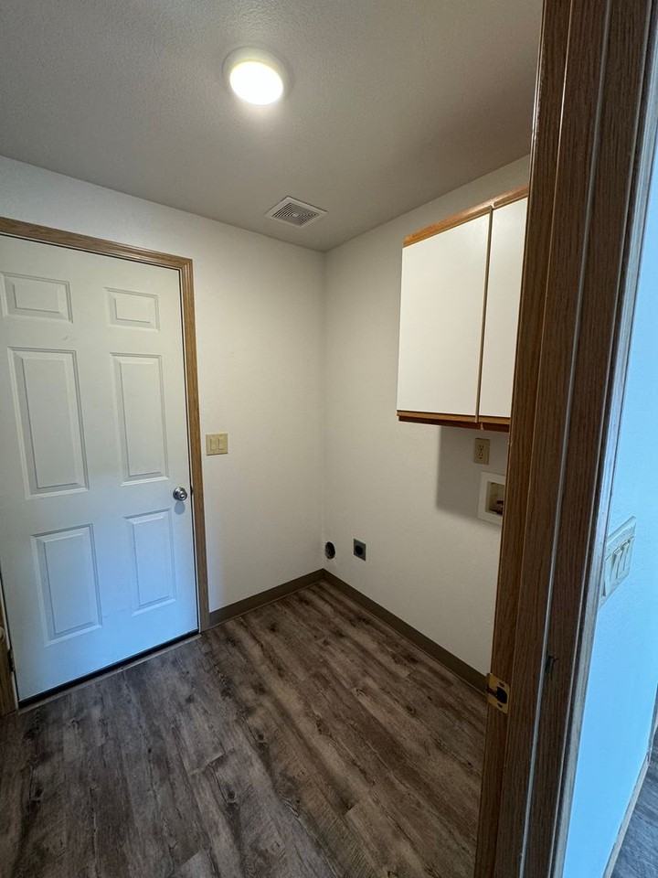 2806 Sw Salmon Ave - Photo 7 of 15