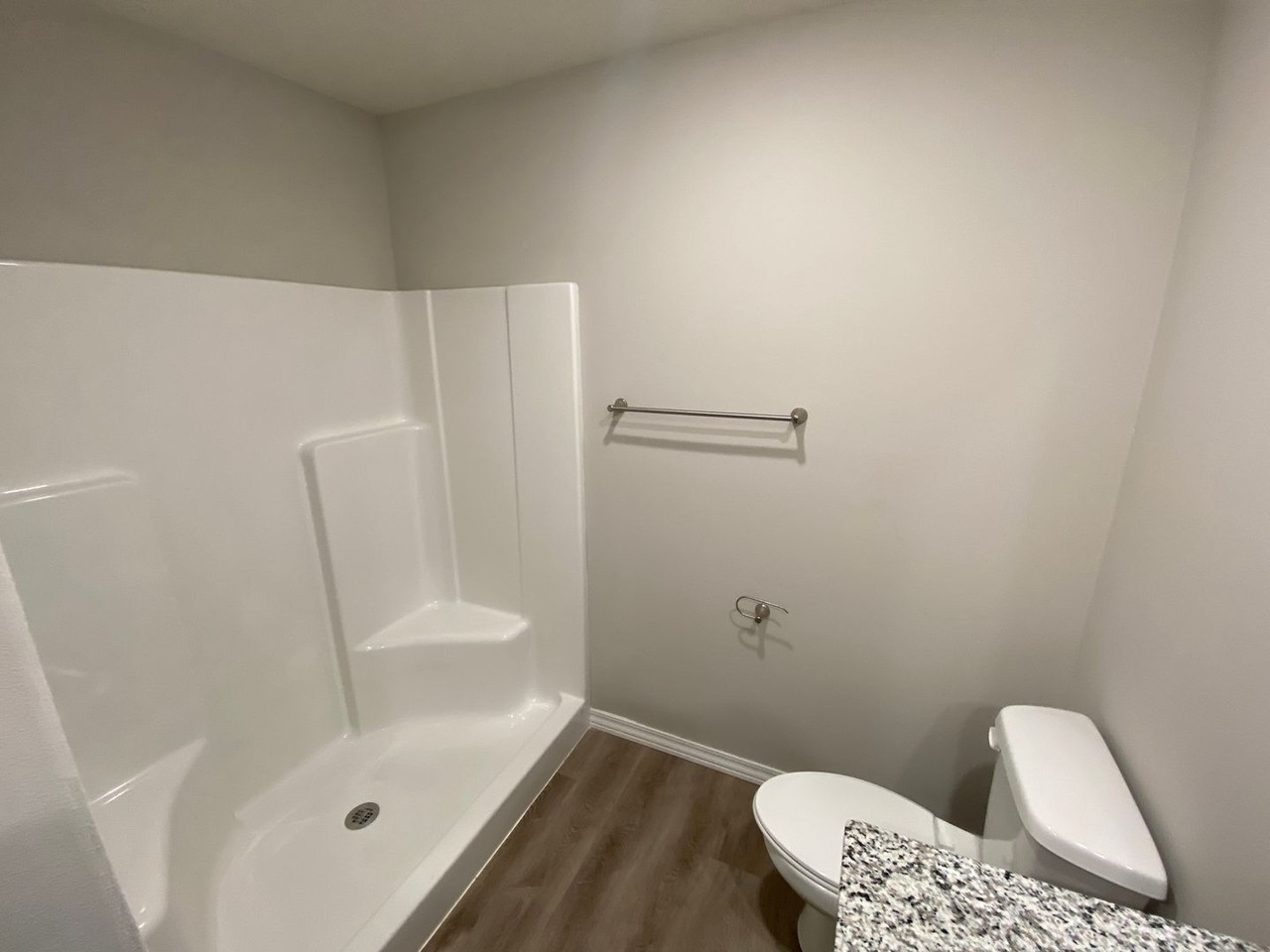 604 S Southgate - Photo 7 of 15