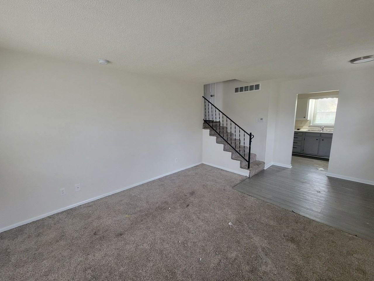 4314 Rice Rd. - Photo 3 of 15
