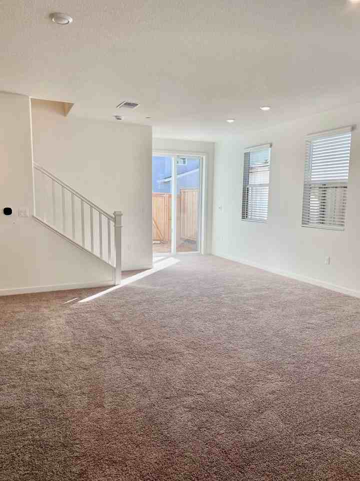 2616 Celestial Ln - Photo 3 of 22