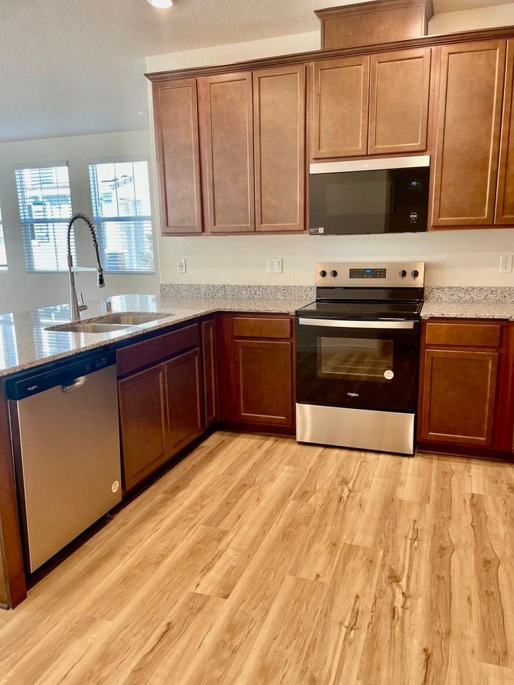 2616 Celestial Ln - Photo 6 of 22