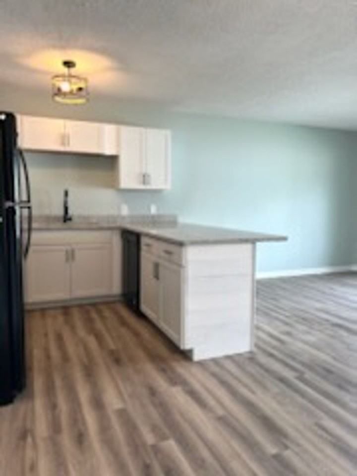 500 Fairway Village Dr - Photo 4 of 17