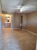 106 N Carter St - Photo 1 of 1