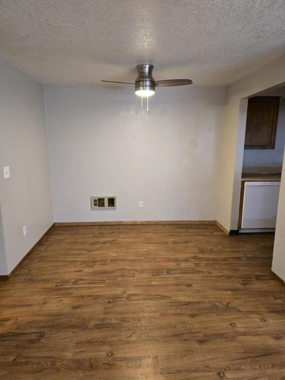 5894 Se Weiko Way - Photo 3 of 7