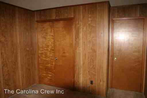 1120 Advent Dr - Photo 3 of 7