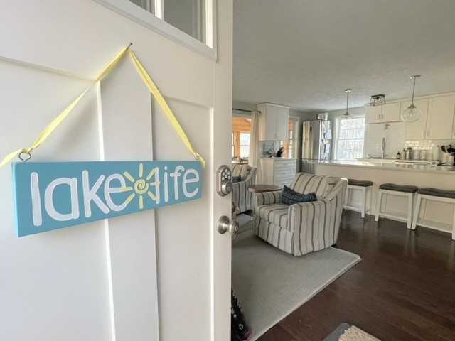 6 Founders Rd - Photo 5 of 44