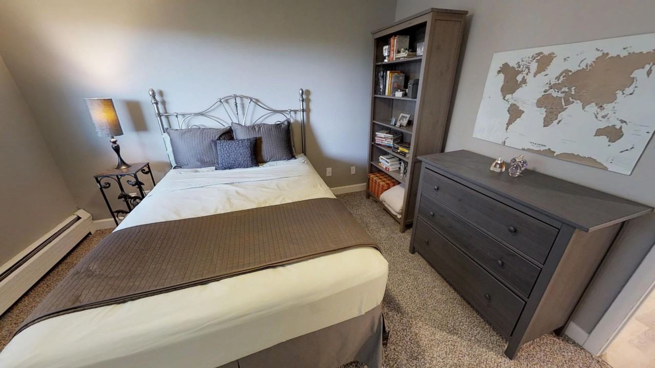 La Fonda Apartments - Photo 3 of 13