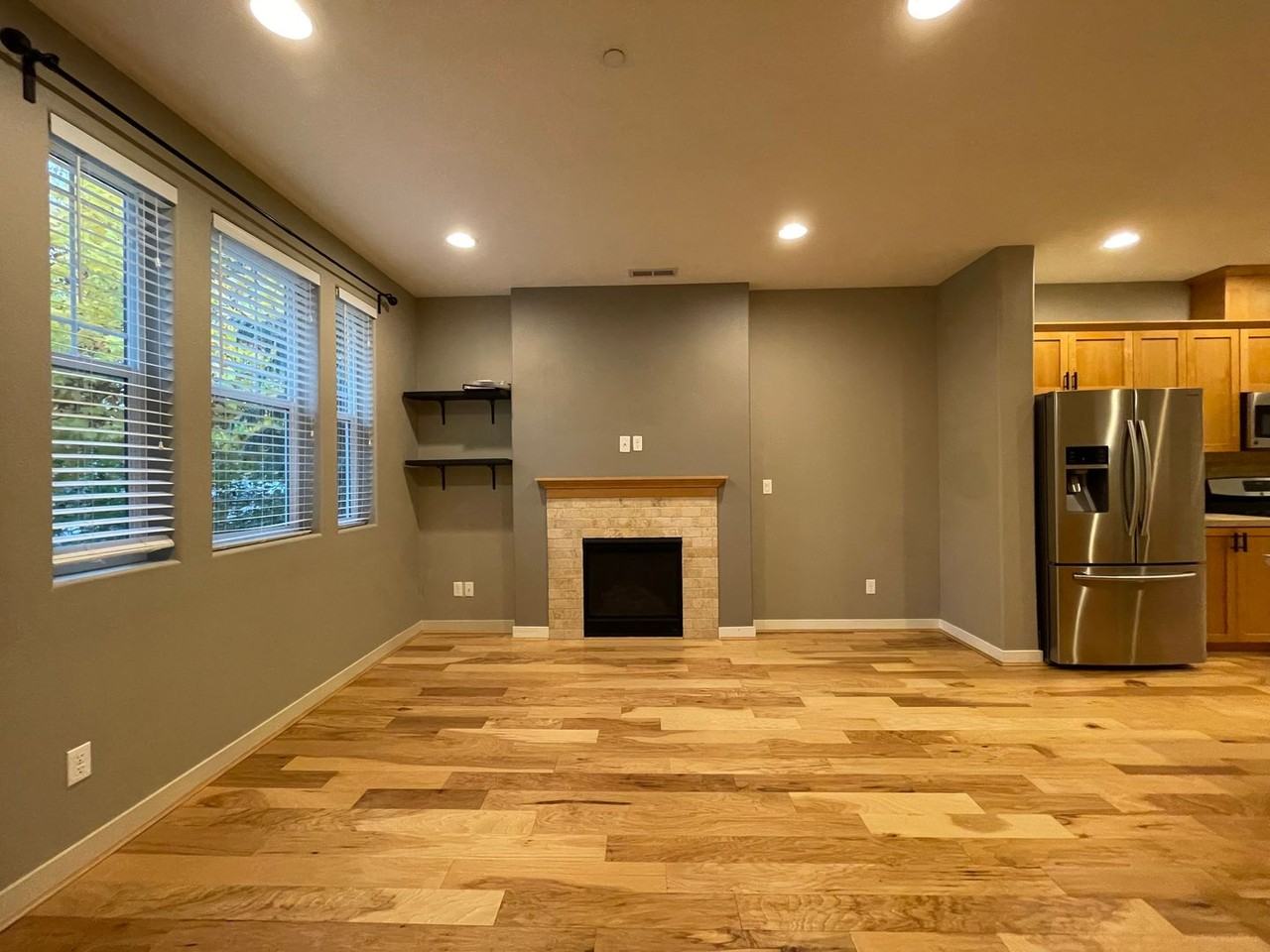 29012 Sw Costa Cir W - Photo 4 of 35