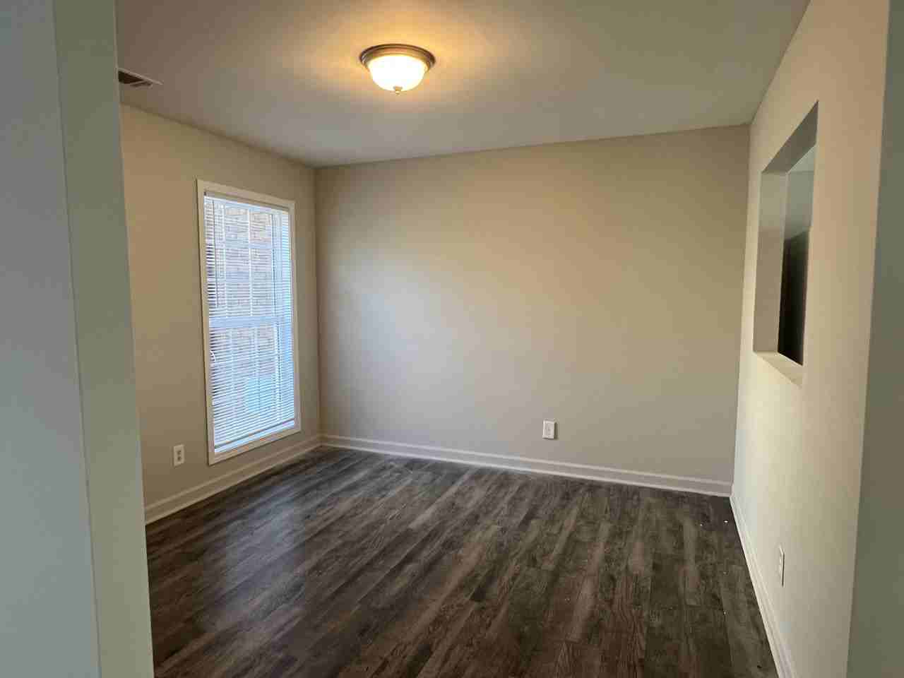 342 Prior St Ne #342-1 - Photo 3 of 12