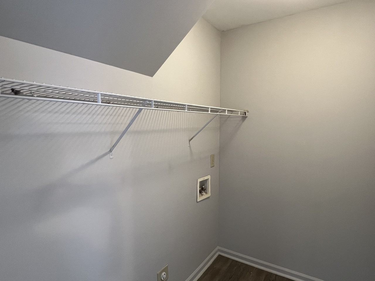 342 Prior St Ne #342-1 - Photo 5 of 12