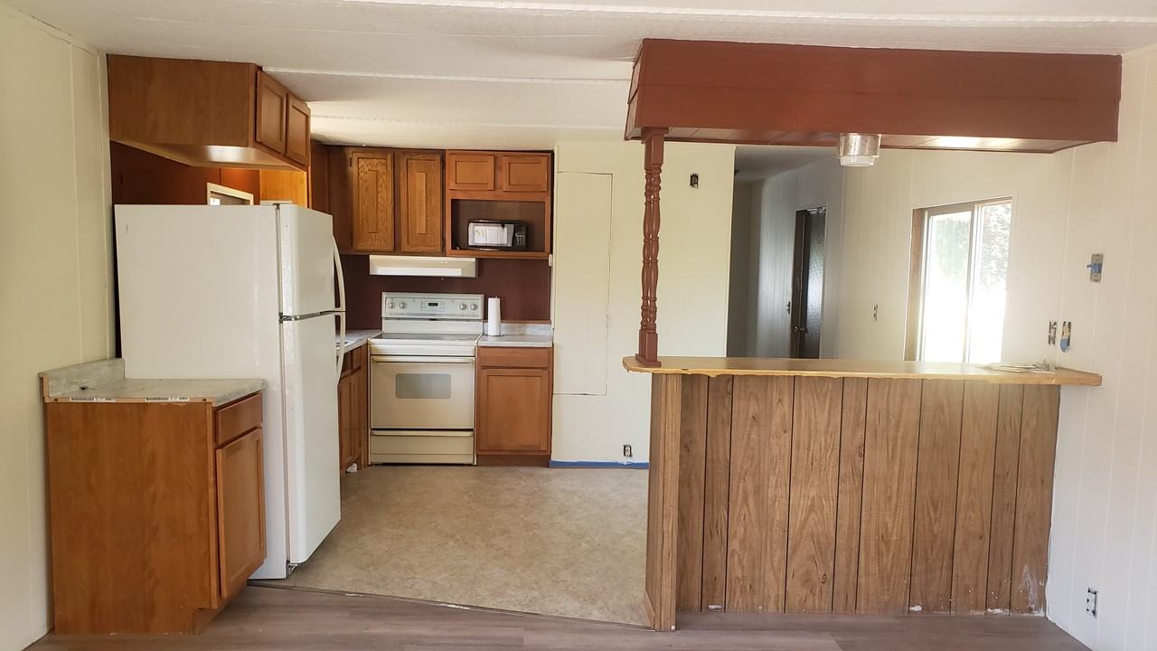 7791 Bear Dr - Photo 2 of 10