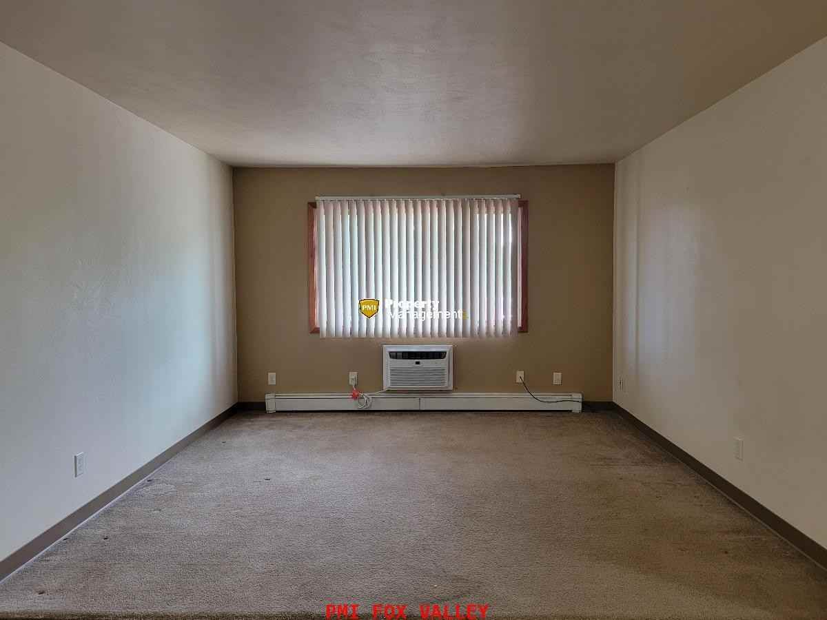 104 Sycamore Dr #3 - Photo 2 of 11