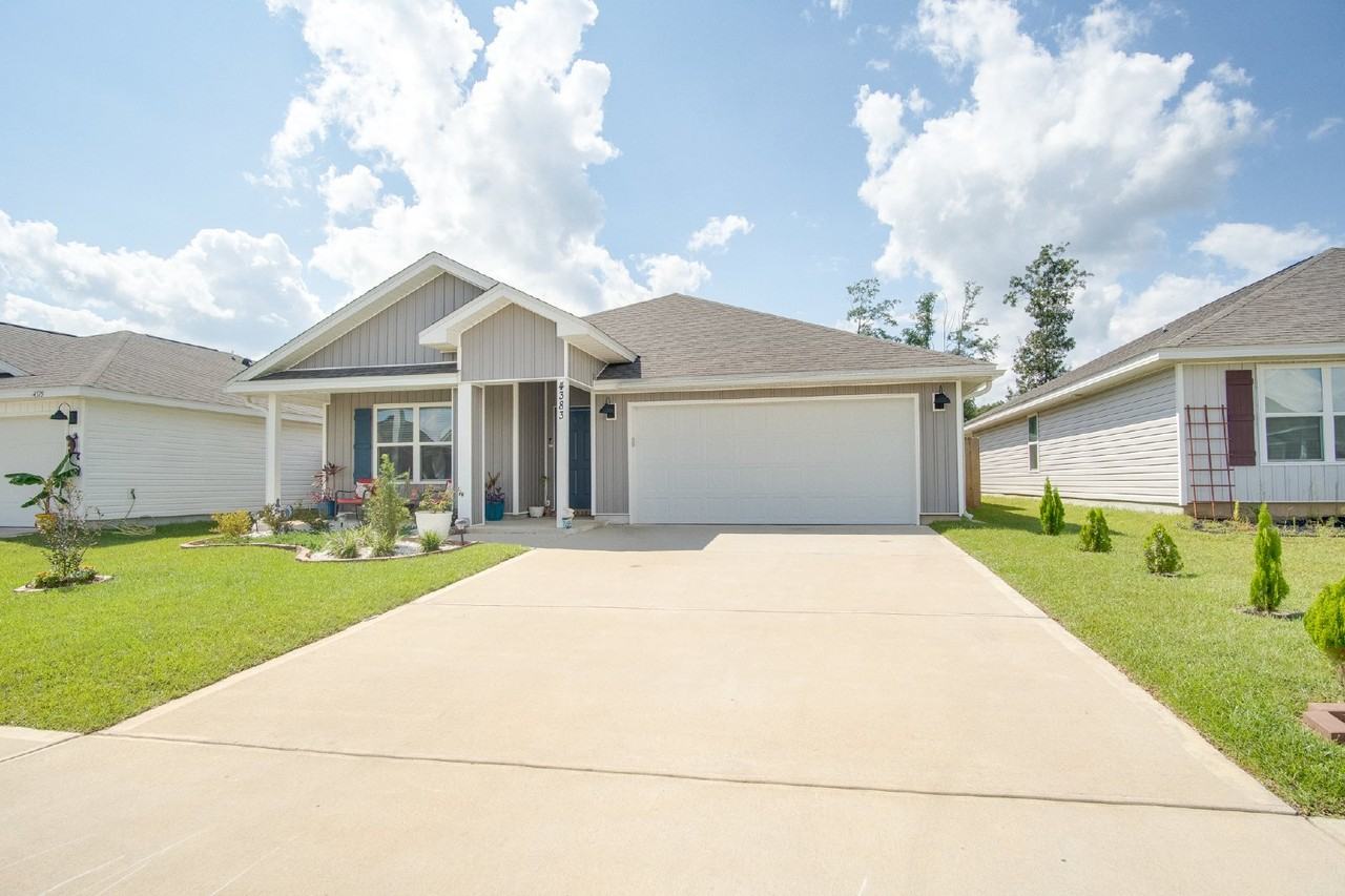 4383 White Cedar Ct - Photo 2 of 33
