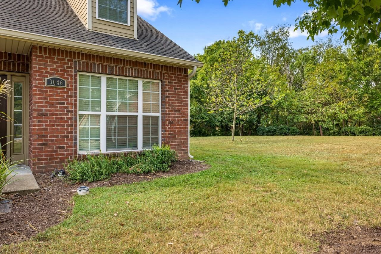 3046 Whitland Crossing Dr - Photo 2 of 32