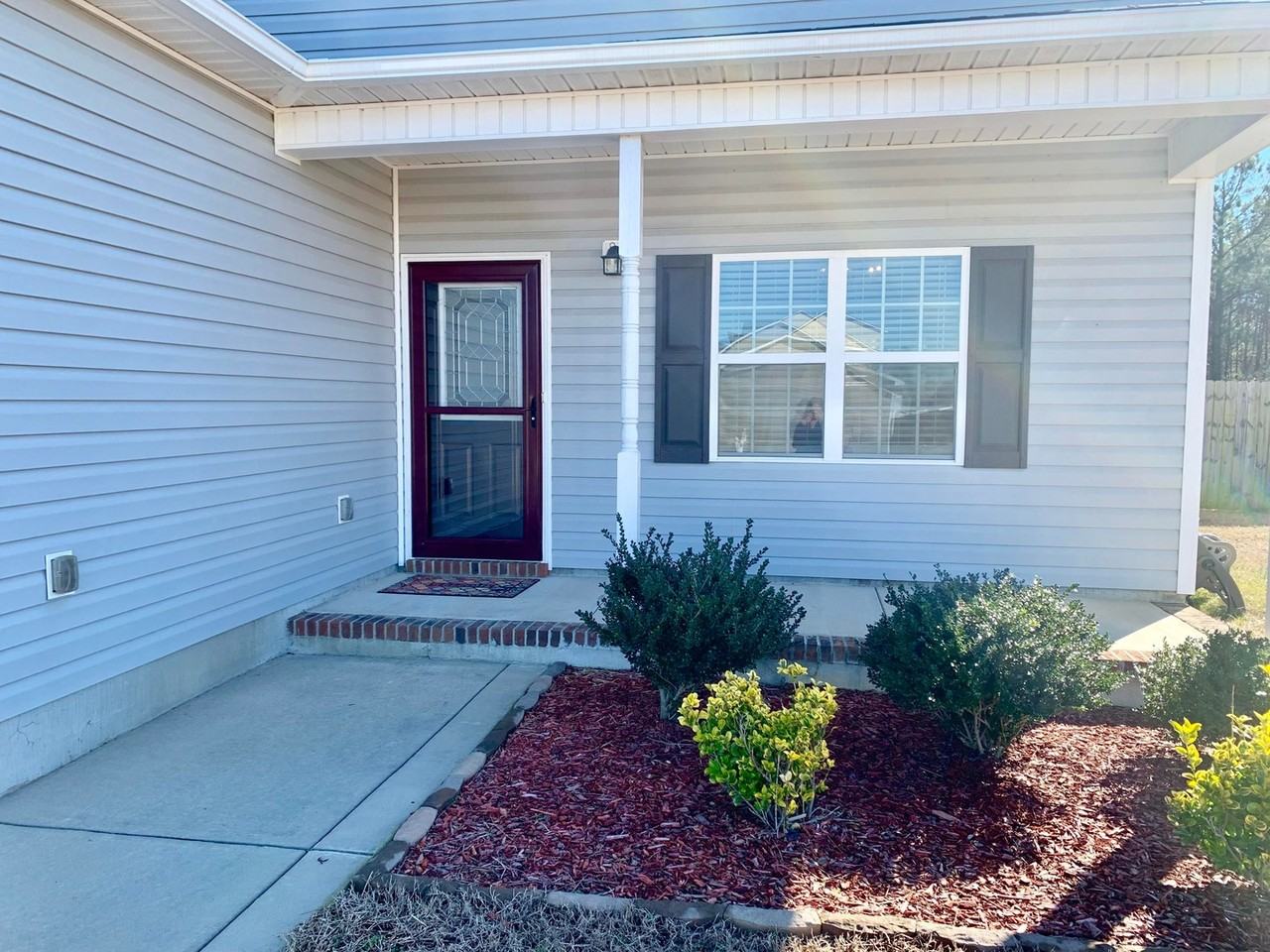 211 Rainmaker St - Photo 2 of 39