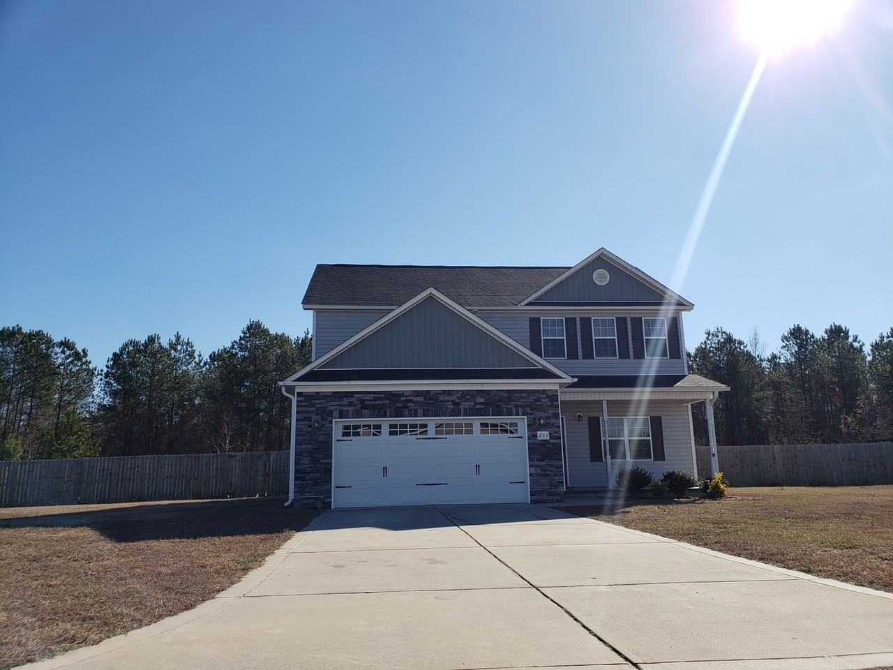 211 Rainmaker St - Photo 3 of 39