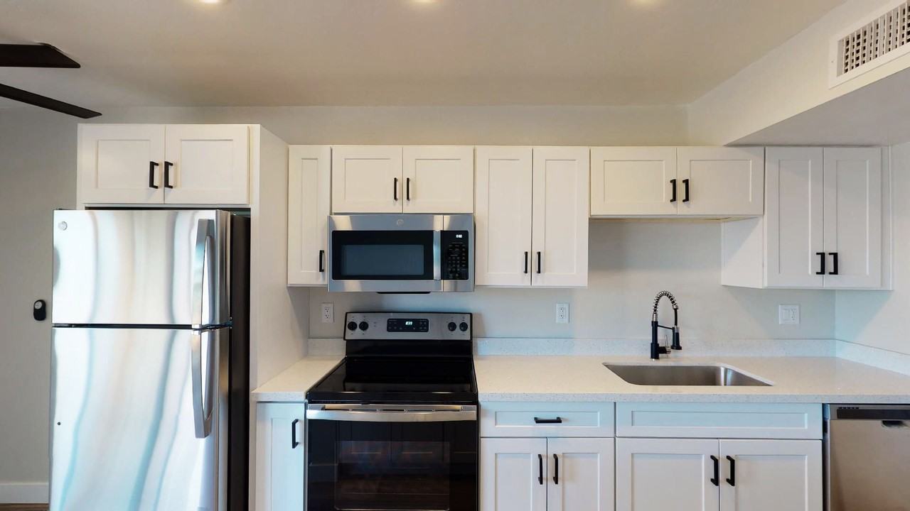 Ocotillo Point 1712 (1-4) - Photo 2 of 10