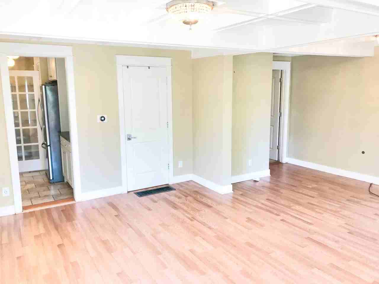 4303 Se 76th Ave - Photo 3 of 20