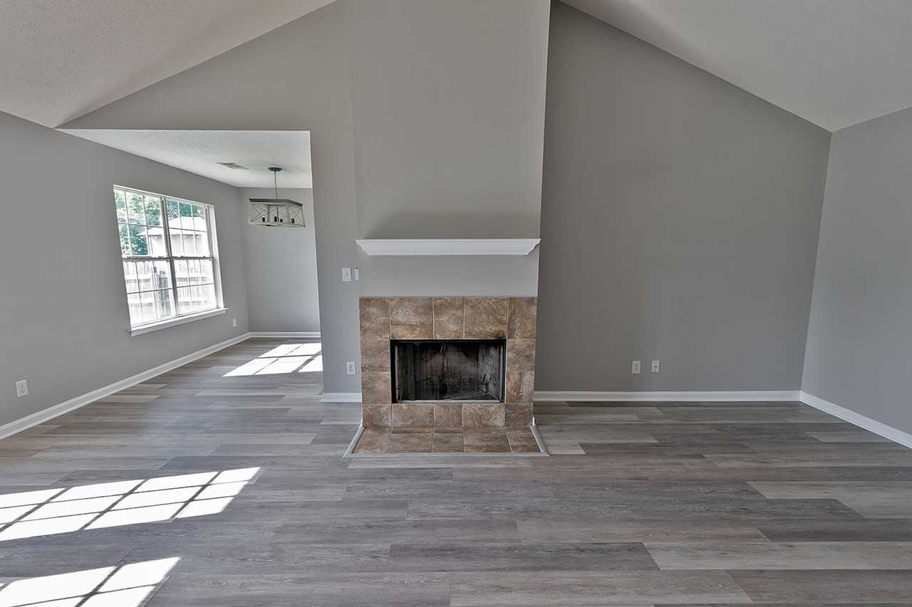 364 Mcdonald Dr - Photo 3 of 22