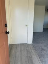 1145n - Photo 1 of 1