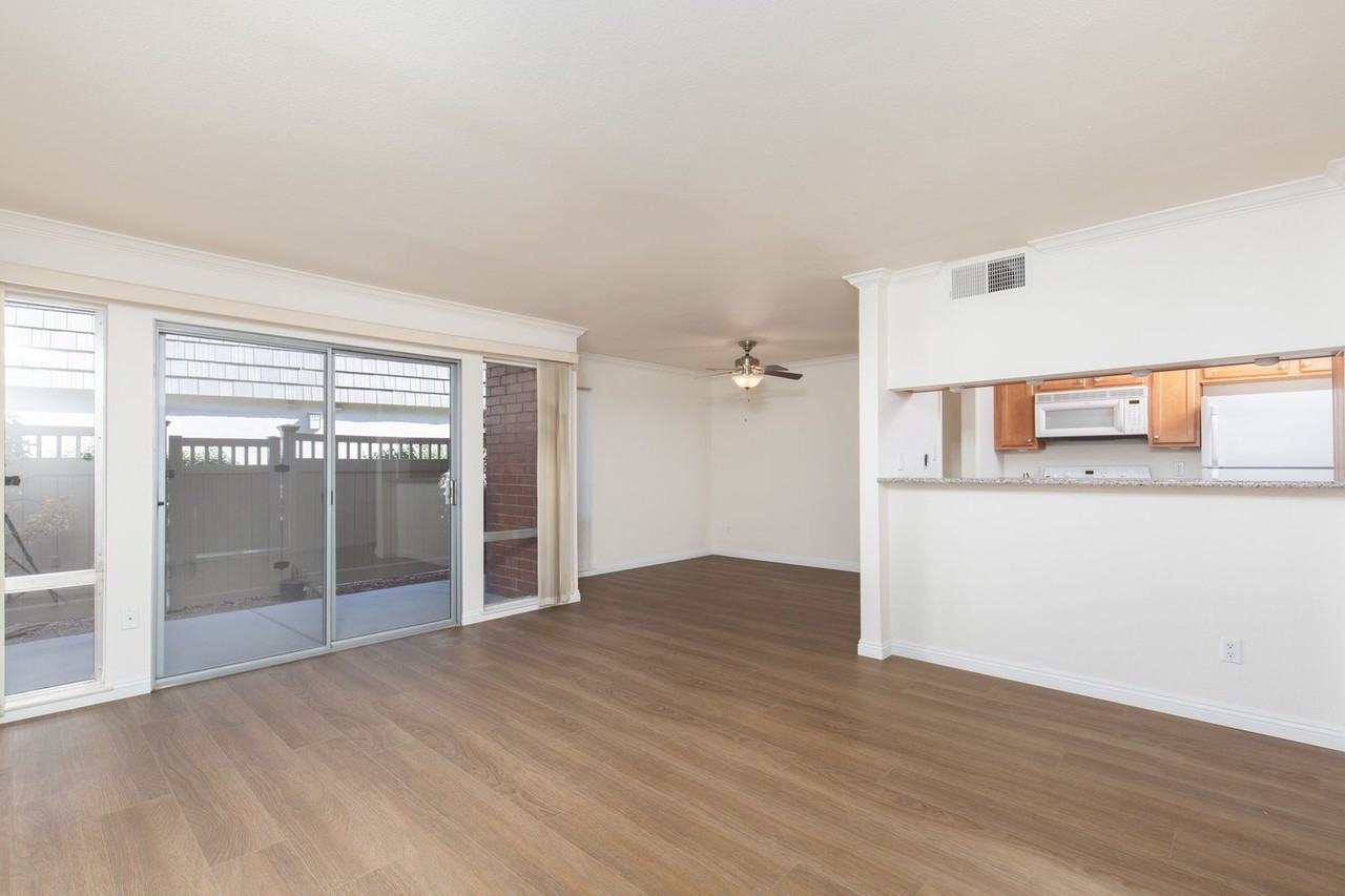 753 Oakmont Avenue #801 - Photo 7 of 32