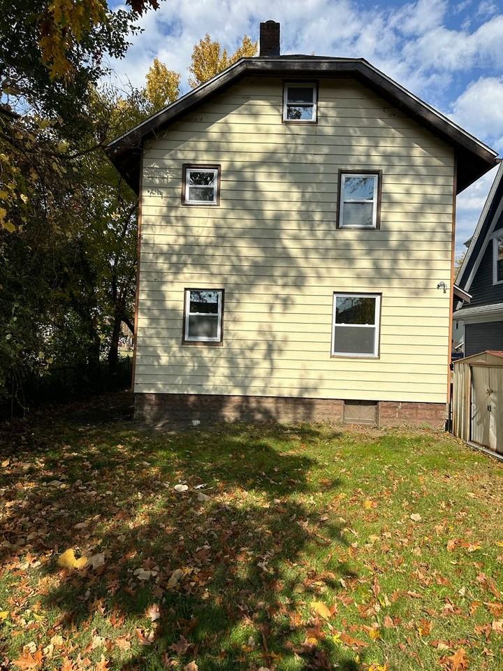 540 Holmes Ave - Photo 7 of 15