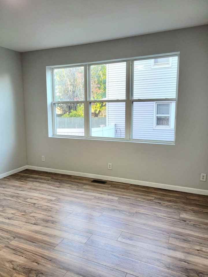2450 Cleveland Blvd - Photo 2 of 25