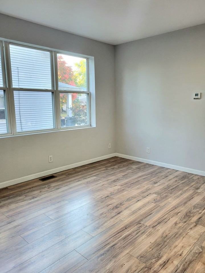 2450 Cleveland Blvd - Photo 4 of 25