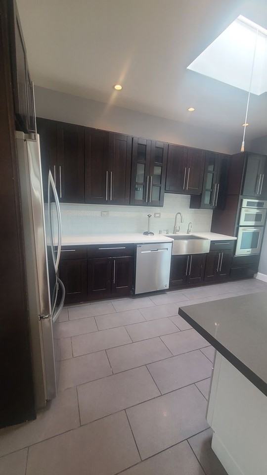 670 Stanyan St #1 - Photo 3 of 17