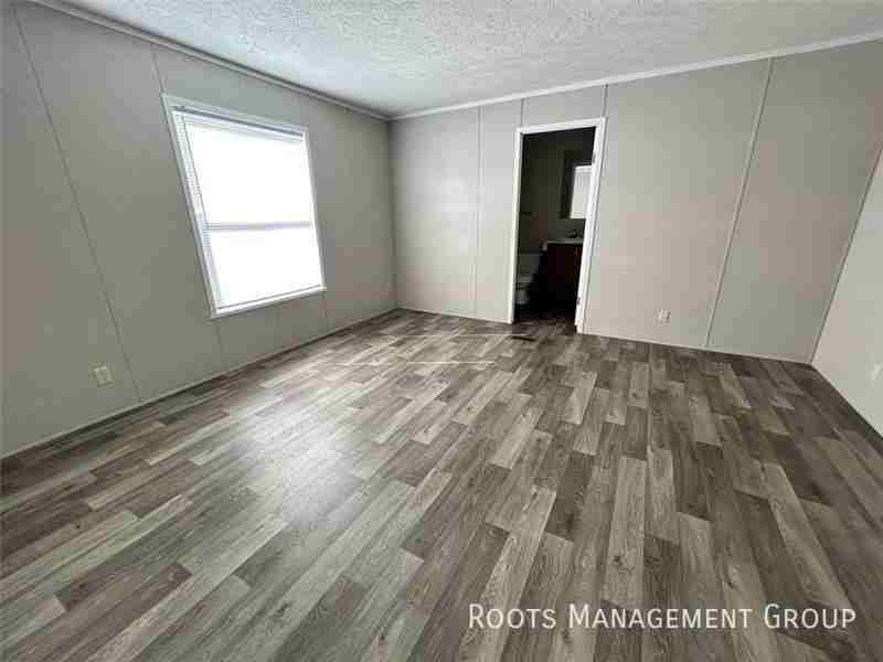 3692 Woodside Dr #WS81 - Photo 3 of 8