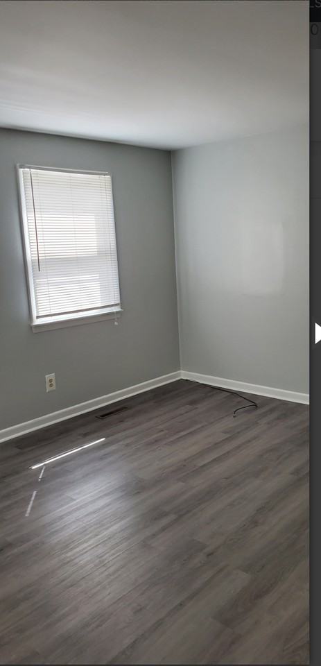 22100 Point Lookout Rd #14A - Photo 2 of 11