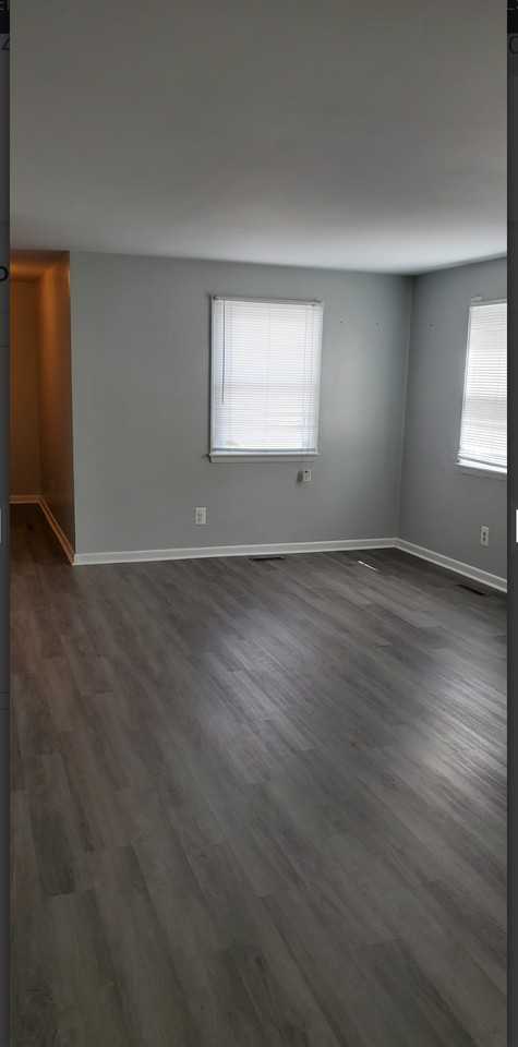 22100 Point Lookout Rd #14A - Photo 4 of 11