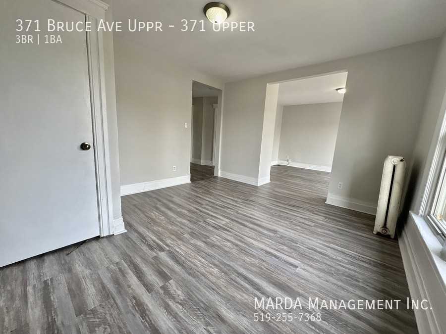 371 Bruce Ave Uppr #371UPPER - Photo 6 of 30