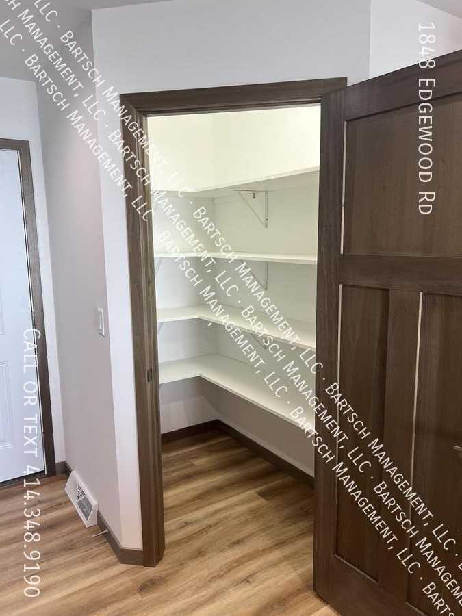 1848 Edgewood Rd - Photo 3 of 23