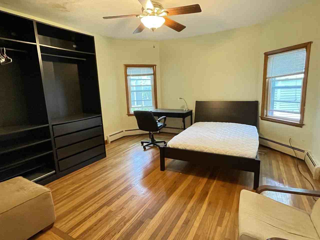 38 Craigie St - Photo 7 of 21